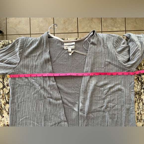 NWT Blu Pepper Light Gray Open-Front Cardigan - Picture 10 of 13